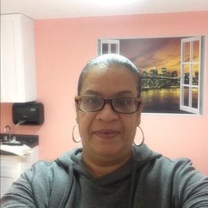 Meet your Posher, Liza